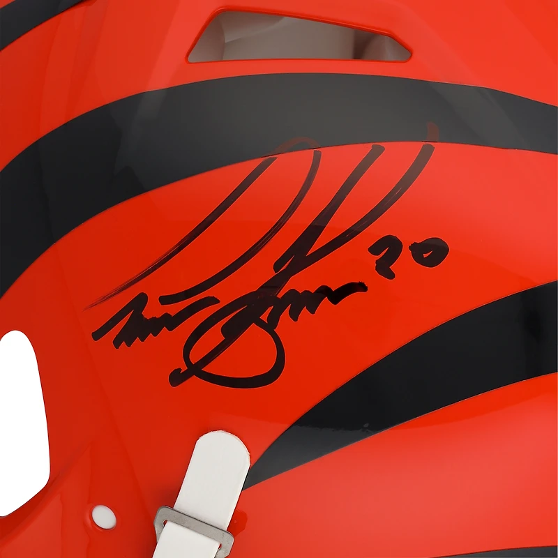 Casque Riddell Speed ​​authentique autographié par Chase Brown des Bengals de Cincinnati