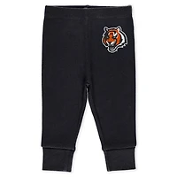 Infant & Newborn WEAR by Erin Andrews Cincinnati Bengals Three-Piece Turn Me Around Bodysuits Pant Set