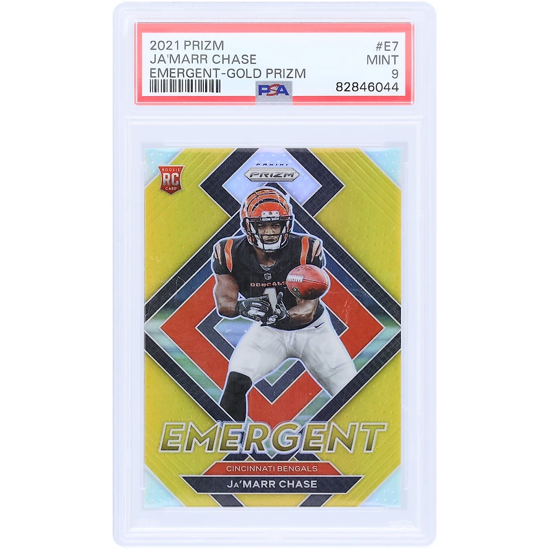Ja'Marr Chase Cincinnati Bengals 2021 Panini Prizm Emergent Gold Prizm #E-7 #7/10 PSA authentifié 9 Rookie Card
