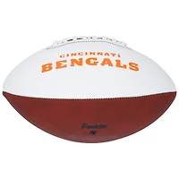 Ballon de football Franklin White Panel autographié par Ja'Marr Chase des Bengals de Cincinnati avec inscription « 24 TC »