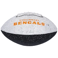 Ballon de football américain à panneau blanc en cristal Swarovski autographié par Ja'Marr Chase (Cincinnati Bengals) - Illustration par Rock On Sports