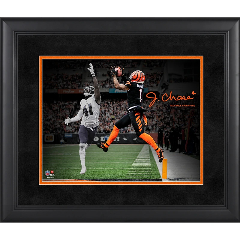 Ja'Marr Chase Cincinnati Bengals Facsimile Signature Framed 11" x 14" Spotlight Photograph