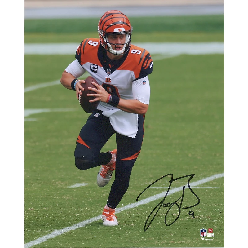 Photographie verticale autographiée de 20,3 x 25,4 cm de Joe Burrow, Bengals de Cincinnati