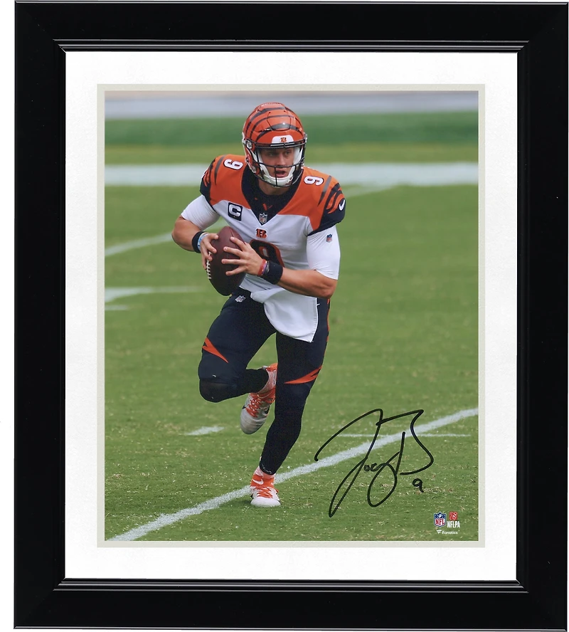 Joe Burrow Cincinnati Bengals Autographed 8" x 10" Vertical Photograph