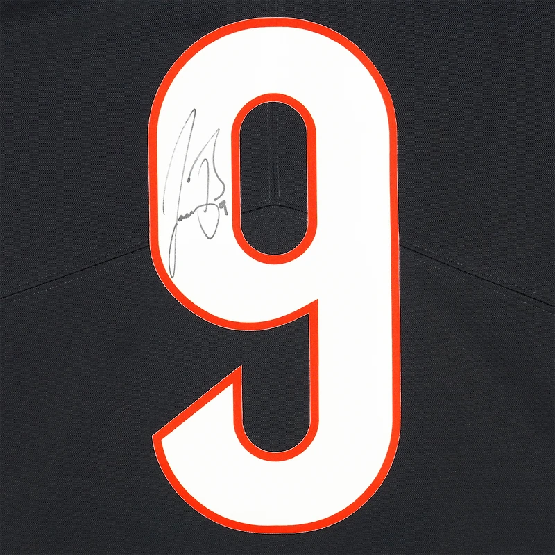 Maillot Nike alternatif noir en édition limitée autographié par Joe Burrow des Bengals de Cincinnati