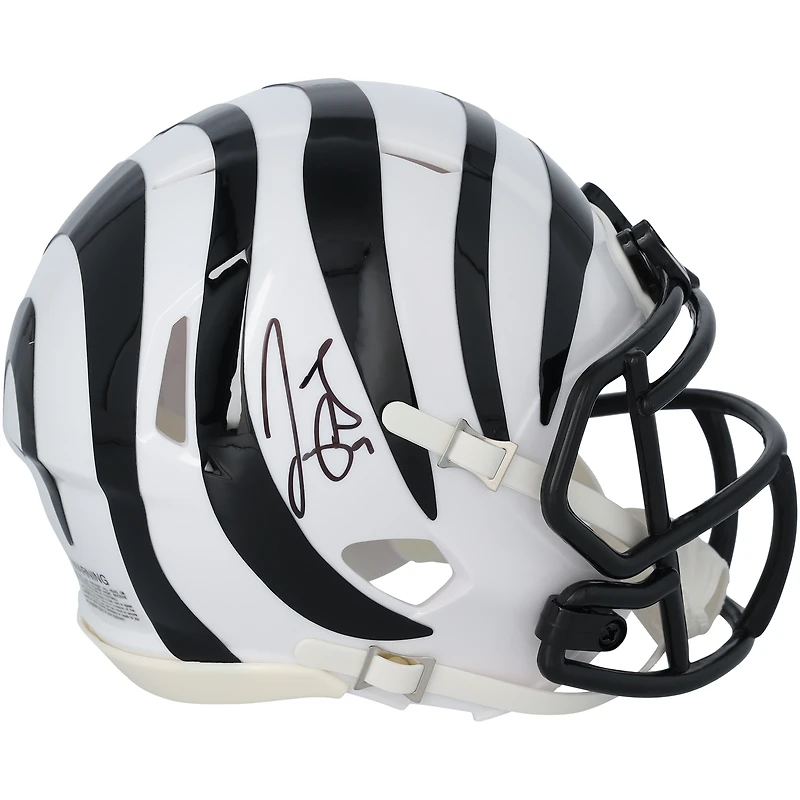 Joe Burrow Cincinnati Bengals Autographed Riddell 2022 White Alternate Speed Mini Helmet