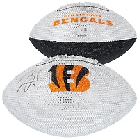 Ballon de football blanc dédicacé par Joe Burrow des Bengals de Cincinnati en cristal Swarovski - Illustration par Rock On Sports
