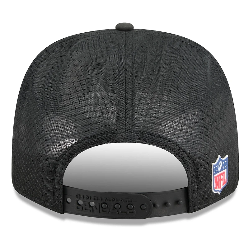 Men's New Era  Black Cincinnati Bengals 2025 Sideline 9SEVENTY Adjustable Trucker Hat