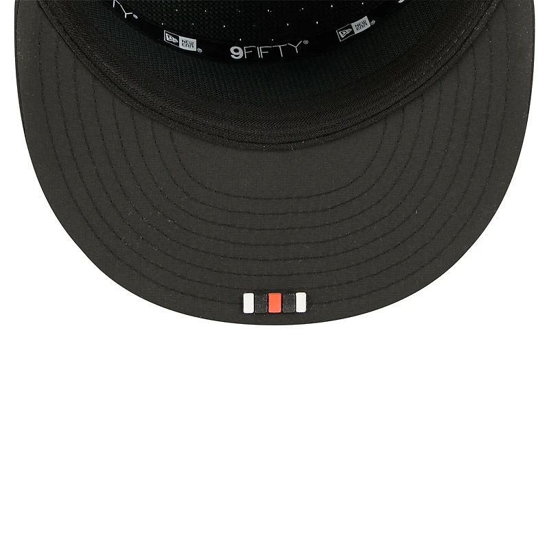 Men's New Era Black Cincinnati Bengals 2025 Sideline Split Panel 9FIFTY Snapback Hat