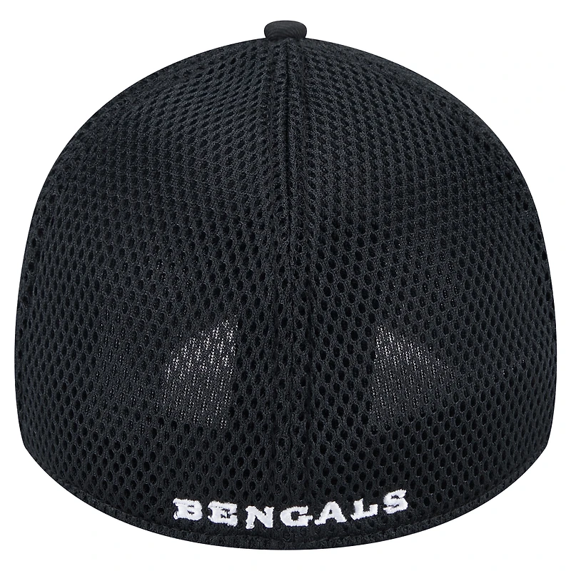 Men's New Era Black Cincinnati Bengals Main Neo 39THIRTY Flex Hat