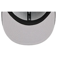 Men's New Era  Black Cincinnati Bengals Overlap Wordmark 59FIFTY Fitted Hat