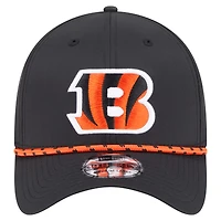 Men's New Era Black Cincinnati Bengals Perforated 39THIRTY Flex Hat