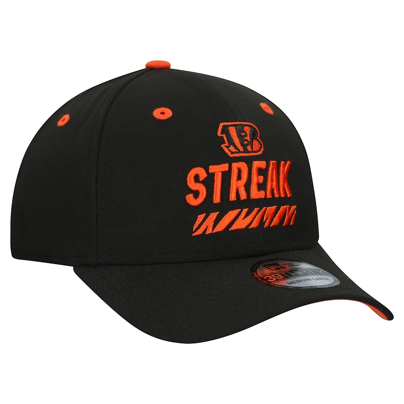 Men's New Era Black Cincinnati Bengals STREAK Season Ticket Member 39THIRTY Flex Hat