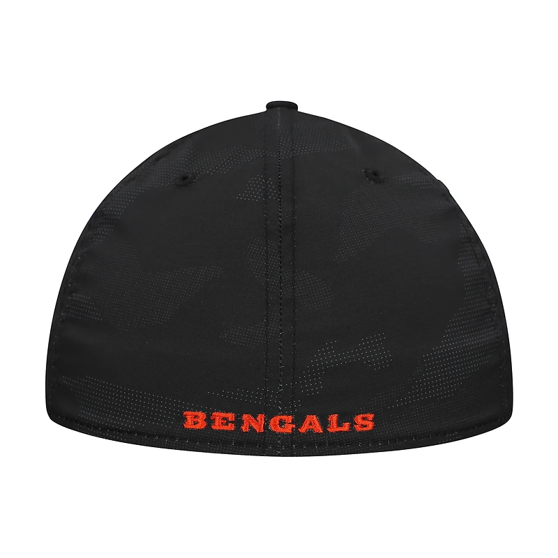 Men's New Era  Black Cincinnati Bengals Tonal Camo 39THIRTY Stretch Fit Hat