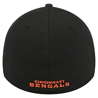 Casquette New Era noire à visière Cincinnati Bengals Hit 39THIRTY Flex pour homme