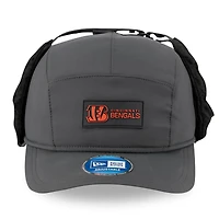 Casquette ajustable New Era anthracite Cincinnati Bengals 2025 Sideline Runner pour homme avec oreilles de chien