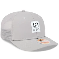 Men's New Era Gray Cincinnati Bengals 2025 Sideline 9SEVENTY Adjustable Trucker Hat