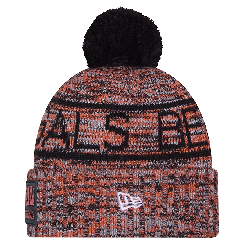 Bonnet d'hiver à revers New Era orange Cincinnati Bengals 2025 avec pompon