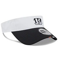 Visière ajustable New Era blanche/noire pour homme, camp d'entraînement NFL 2025 des Bengals de Cincinnati