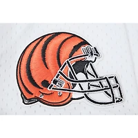 Haut Pro Standard Ja'Marr Chase blanc pour hommes des Bengals de Cincinnati en maille avec nom et numéro joueur