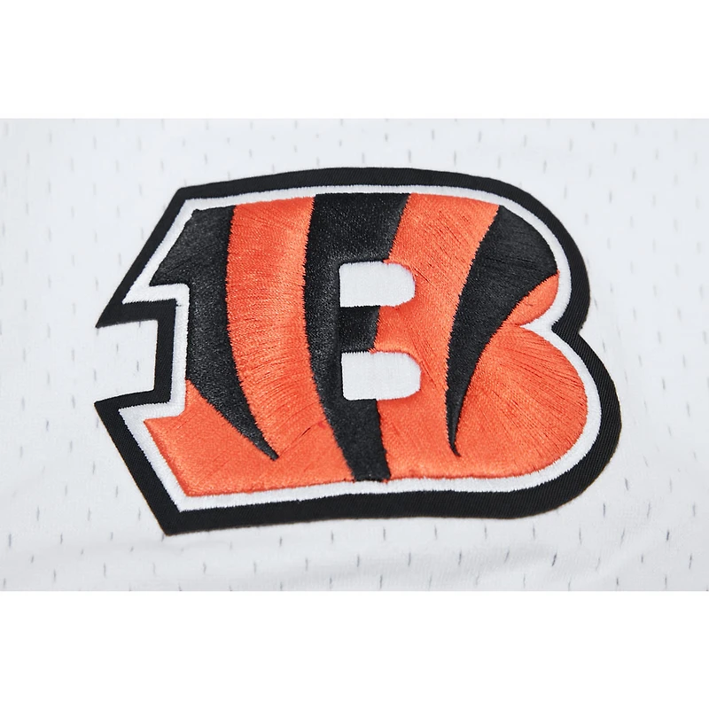 Haut Pro Standard Ja'Marr Chase blanc pour hommes des Bengals de Cincinnati en maille avec nom et numéro joueur