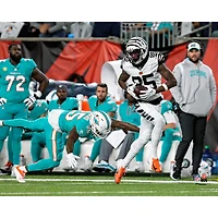 Tee Higgins Cincinnati Bengals Unsigned Catches a Pass Stride for Touchdown White Alternate Jersey Photograph