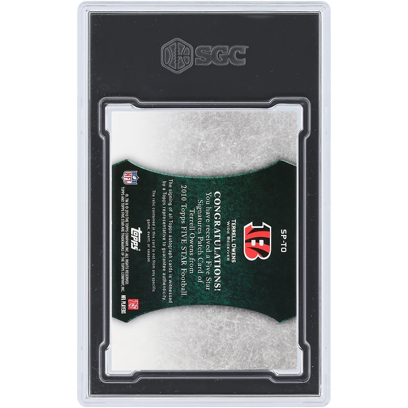 Terrell Owens Cincinnati Bengals Autographed 2010 Topps Five Star Gold Signature Patch Tri-Color Relic #SP-TO #21/30 SGC Authenticated 8.5 Card