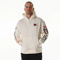Sweat à capuche unisexe en polaire manches graphiques superposées, couleur crème, des Bengals de Cincinnati The Wild Collective