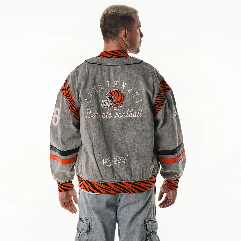 Veste rétro surdimensionnée grise à fermeture éclair intégrale des Bengals de Cincinnati, unisexe, The Wild Collective