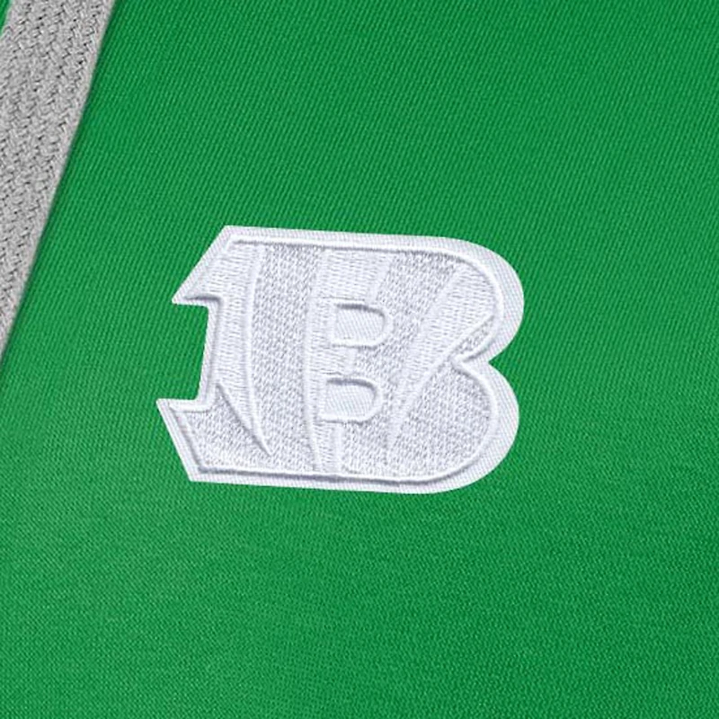 Women's Antigua Kelly Green Cincinnati Bengals St. Patrick's Day Victory Pullover Hoodie