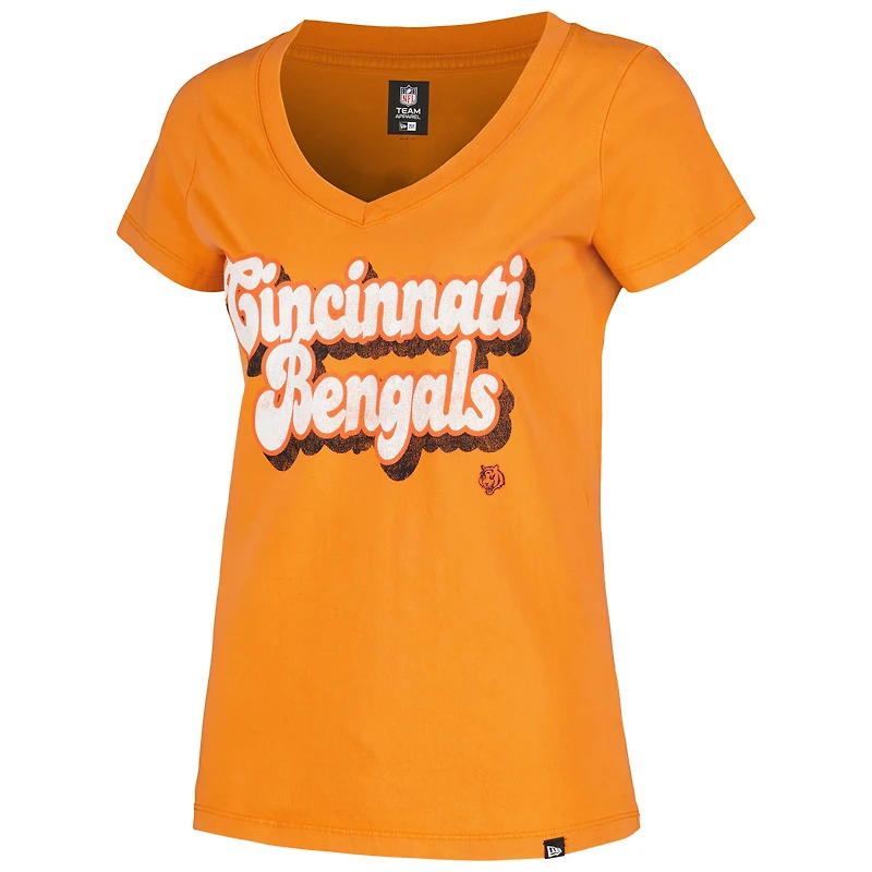 T-shirt à col en V bas orange Cincinnati Bengals New Era pour femme