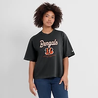 T-shirt Nike noir pour femme, coupe décontractée, boxy, Essential Script, Cincinnati Bengals
