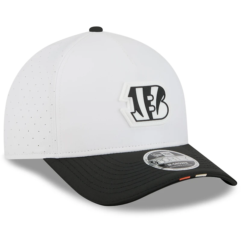 Youth New Era  White/Black Cincinnati Bengals 2025 NFL Training Camp A-Frame 9FORTY Adjustable Hat