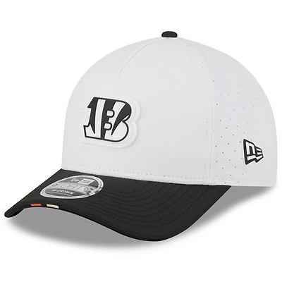 Youth New Era  White/Black Cincinnati Bengals 2025 NFL Training Camp A-Frame 9FORTY Adjustable Hat