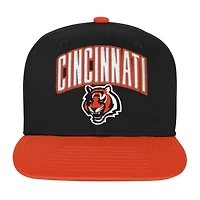 Youth Outerstuff  Black Cincinnati Bengals Essentials Snapback Hat
