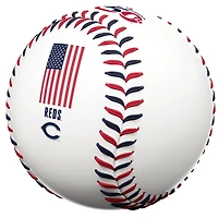 Les Reds de Cincinnati célèbrent le 250e anniversaire du baseball à double couture aux États-Unis avec Rawlings