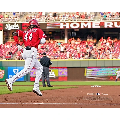 Photographie non signée du premier home run de La MLB d'Elly Cruz des Reds Cincinnati
