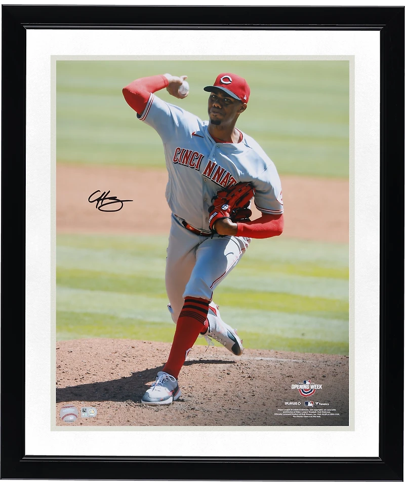 Photo de lanceur autographiée de Hunter Greene (Reds de Cincinnati) - 40,6 x 50,8 cm