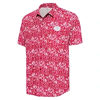 Men's Antigua Red Cincinnati Reds Resort Button-Up Shirt