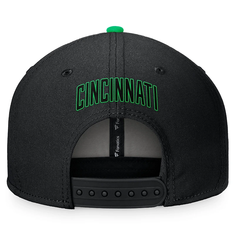 Men's Fanatics Black/Kelly Green Cincinnati Reds Lucky Snapback Hat