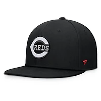 Men's Fanatics Black Cincinnati Reds Walk-Off Bullpen Snapback Hat