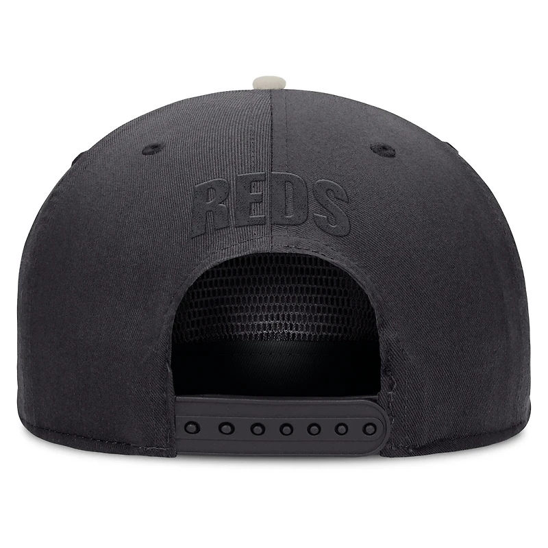 Men's Fanatics Graphite Cincinnati Reds Gapper Snapback Hat