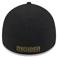 Men's New Era  Black Cincinnati Reds 2024 Armed Forces Day 39THIRTY Flex Hat