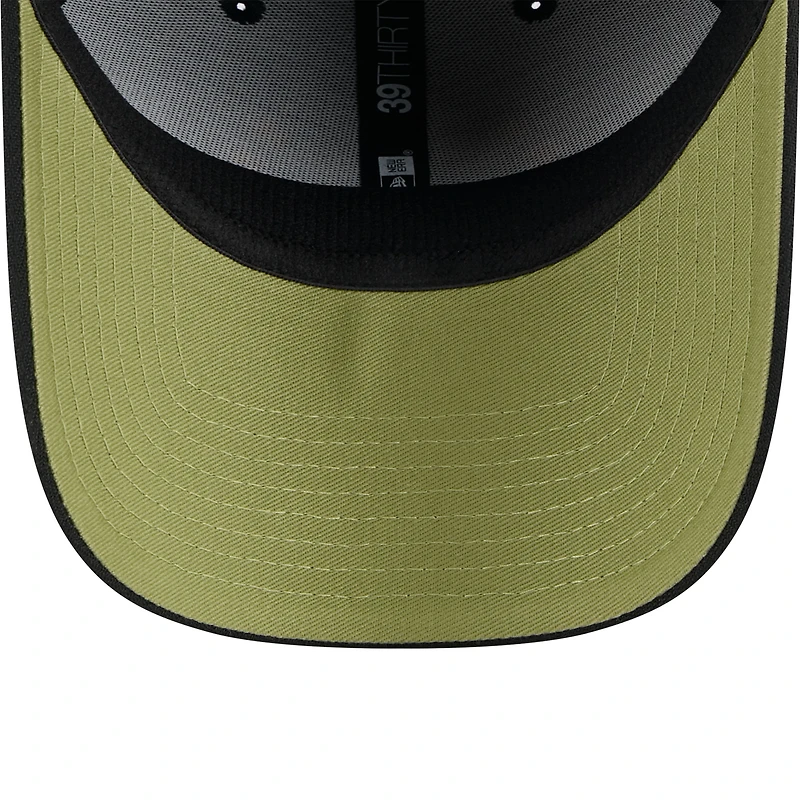 Men's New Era  Black Cincinnati Reds 2024 Armed Forces Day 39THIRTY Flex Hat