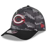 Casquette New Era noire pour homme, motif camouflage Cincinnati Reds, modèle 39THIRTY A-Frame Flex