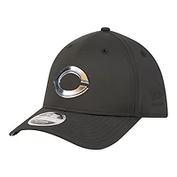 Men's New Era  Black Cincinnati Reds Metallic 39THIRTY M-Crown Flex Hat
