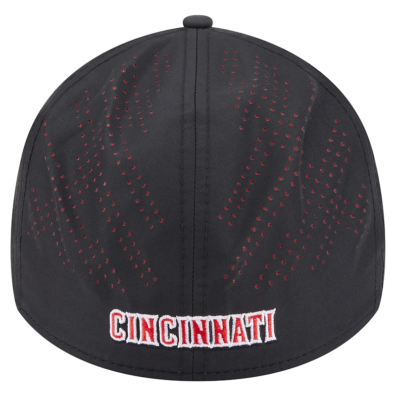 Men's New Era  Black Cincinnati Reds Night 39THIRTY Flex Hat