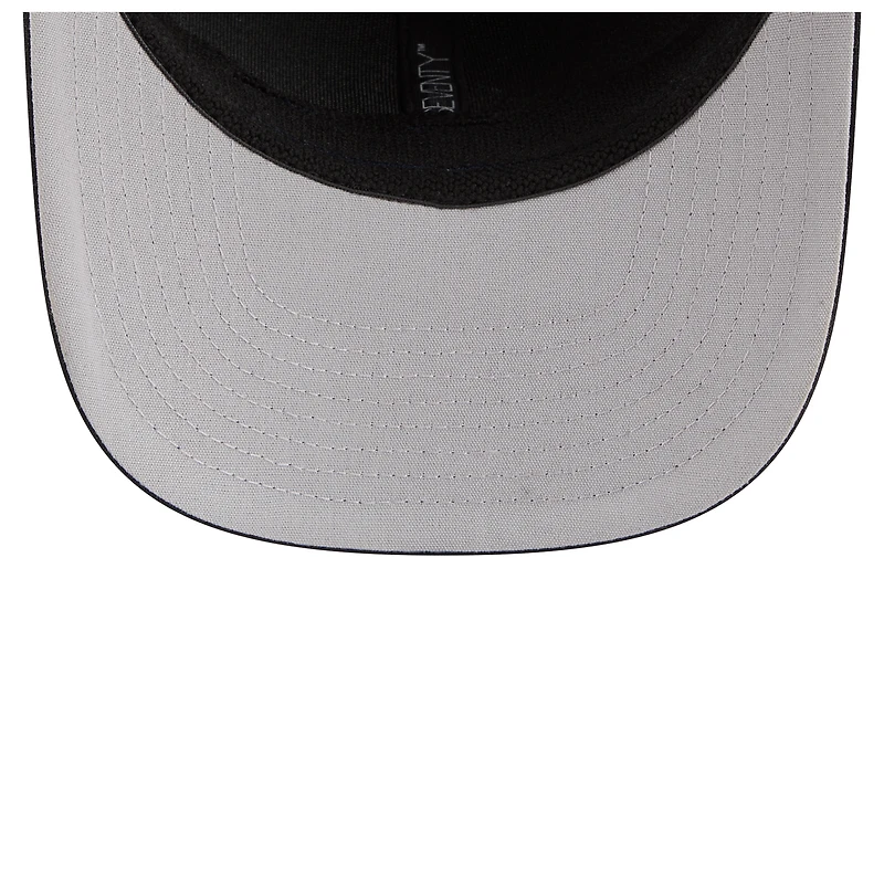 Casquette New Era noire pour homme, motif camouflage ton sur ton des Reds de Cincinnati, modèle 9SEVENTY à fermeture extensible.
