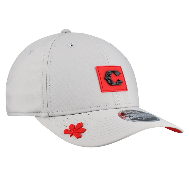 Men's New Era  Gray Cincinnati Reds 2026 Clubhouse Alternate 39THIRTY Flex Hat