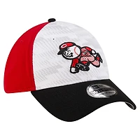 Casquette New Era 39THIRTY Flex Clubhouse MLB 2025 des Cincinnati Reds pour homme, rouge/noir